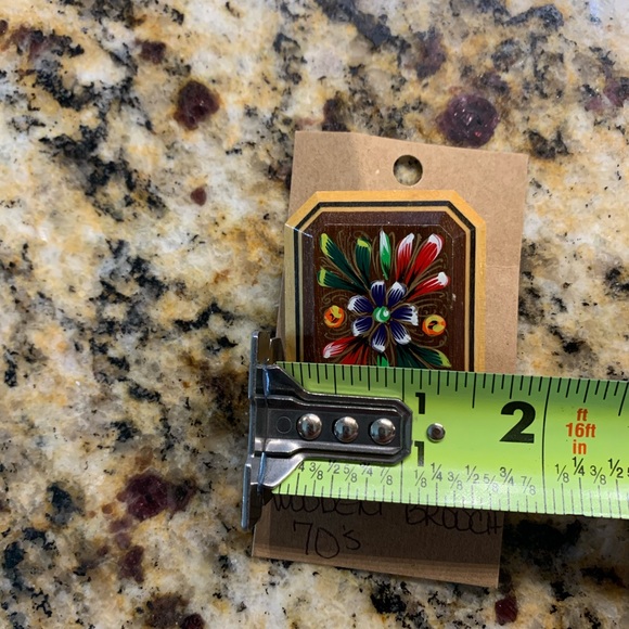 VTG 70’s Handpainted wooden brooch kitschy BOHO Hippie - Picture 6 of 6